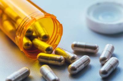 醫(yī)藥劑型多樣性的應(yīng)用與特點(diǎn) 丸劑、片劑與膠囊